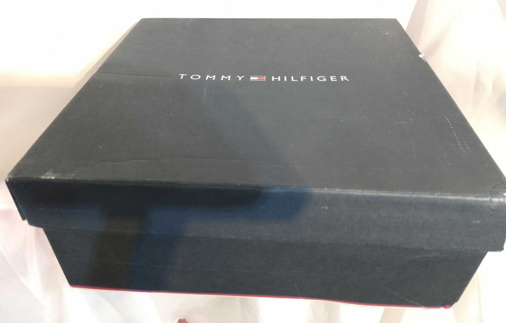 Tommy Hilfiger botas com atacadores Tam 37