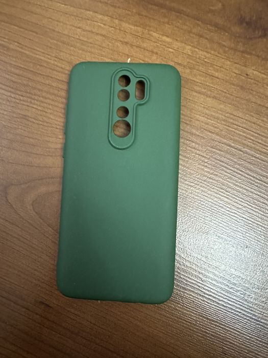 Продам чохли на телефони