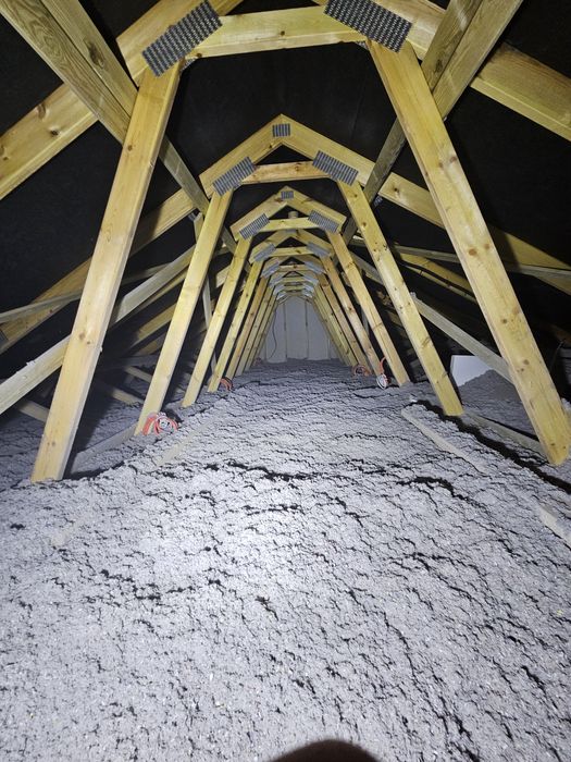 Ocieplanie Piana PUR/wdmuchiwanie celulozy