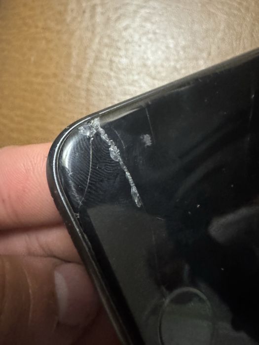 Продам iphone 8 plus