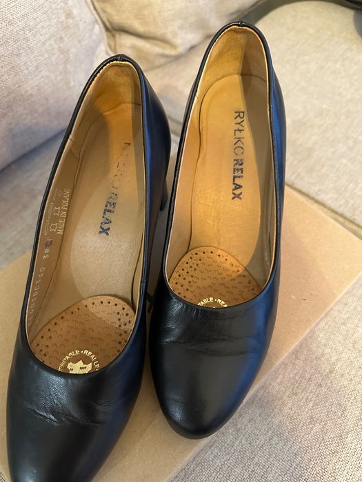 Sprzedam buty na obcasie