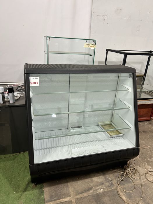 Холодильный шкаф Витрина для напитков Умка холодильник