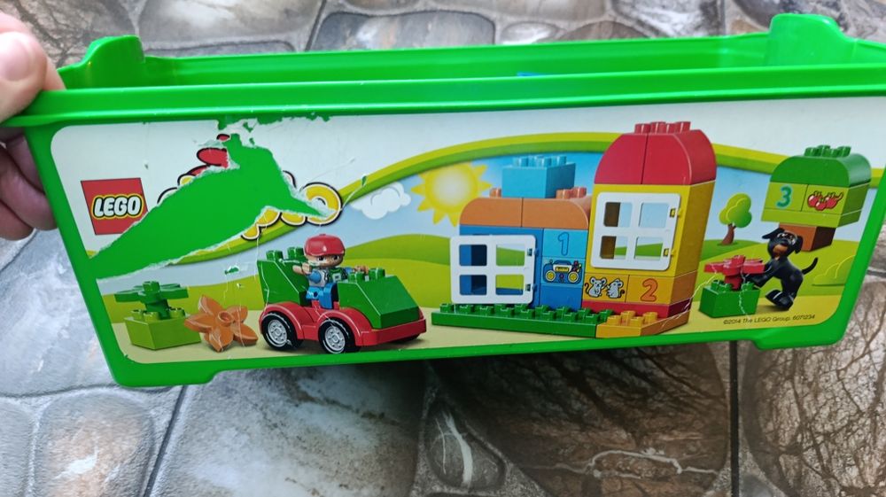 Продам конструктор Лего дупло