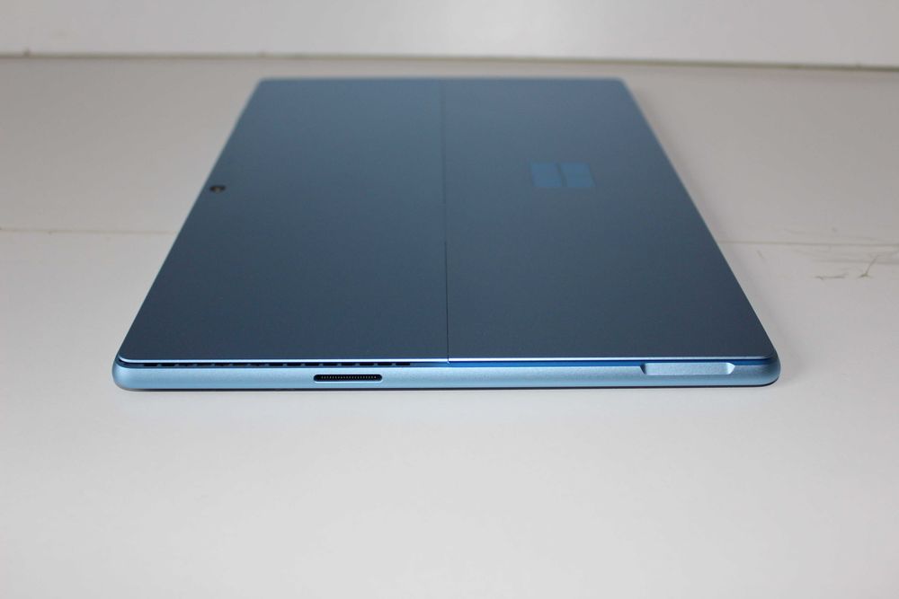Microsoft Surface Pro 9 i7/16Gb/256Gb/1Tb