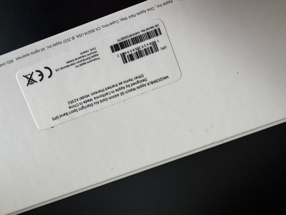 Apple Watch SE 44 mm Gold