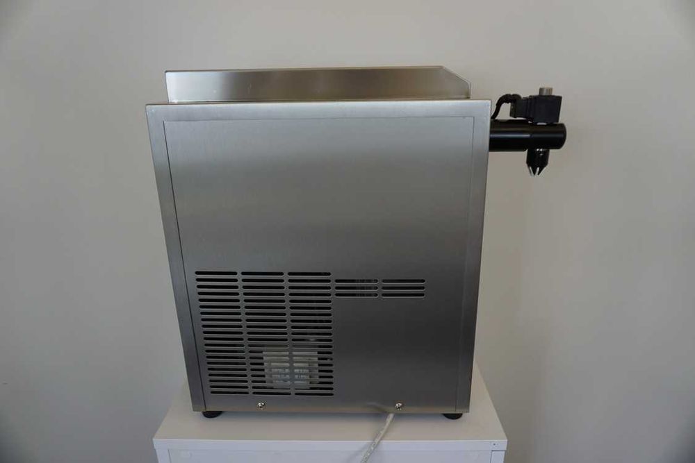 Automat Maszyna Bita śmietana  Sanomat Cremaldi-Vario-Grande 5L