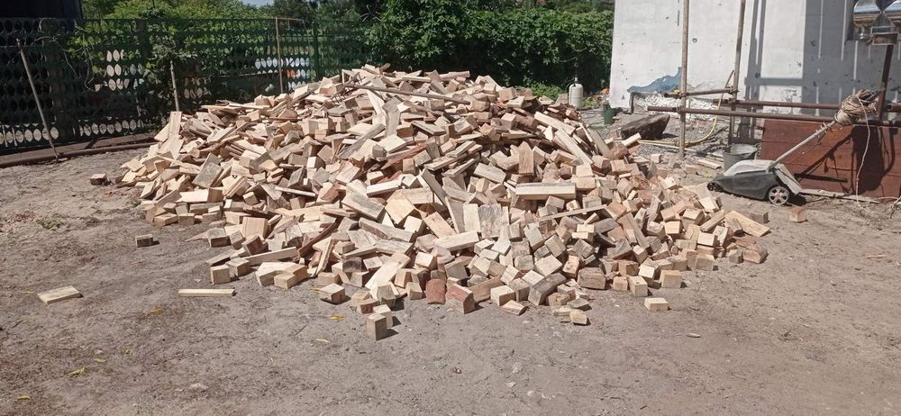 Дрова от 5500 грв-8  м3. Цена реальная . Левый берег Амур