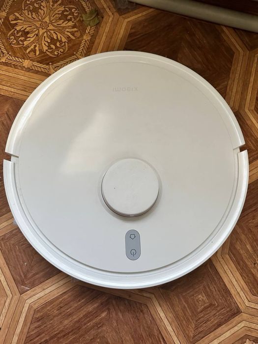 Миючий робот пилосос