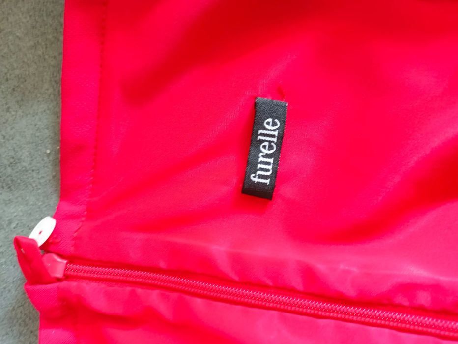 Garsonka  damska  Furelle