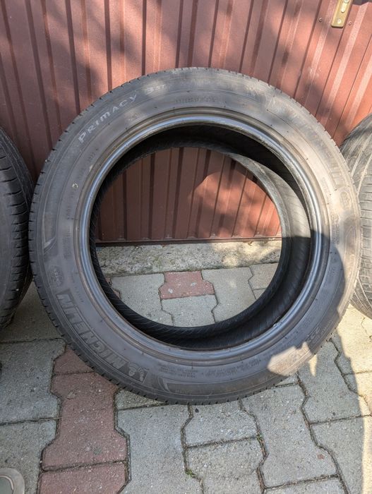 235/50 R 18 Michelin