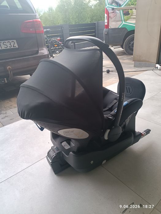 Fotelik Avionaut Pixel + baza isofix