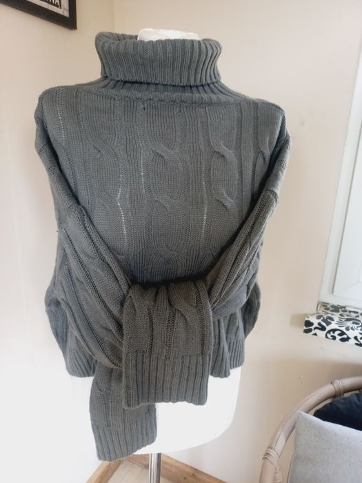 Sweterek oversize styl. Stan jak nowy