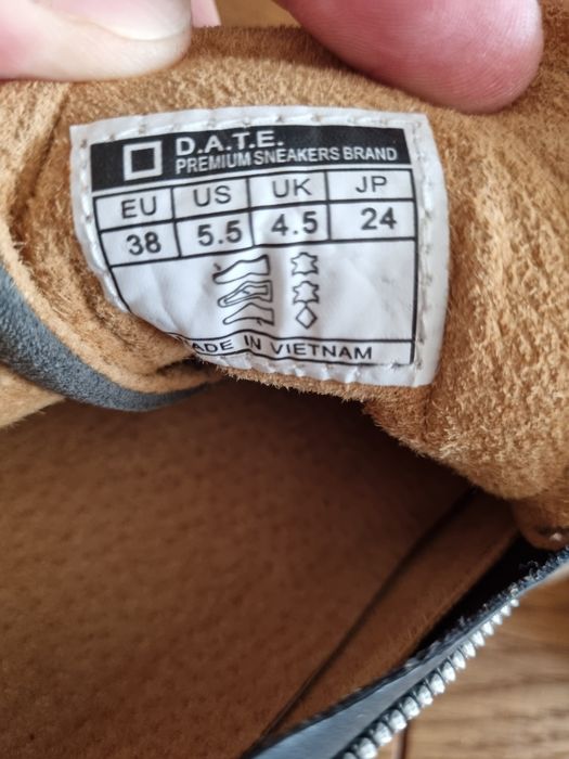 Nowe buty skórzane D.A.T.E roz.38