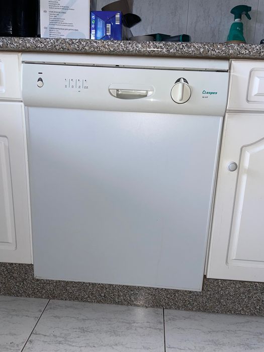 Máquina de lavar louça