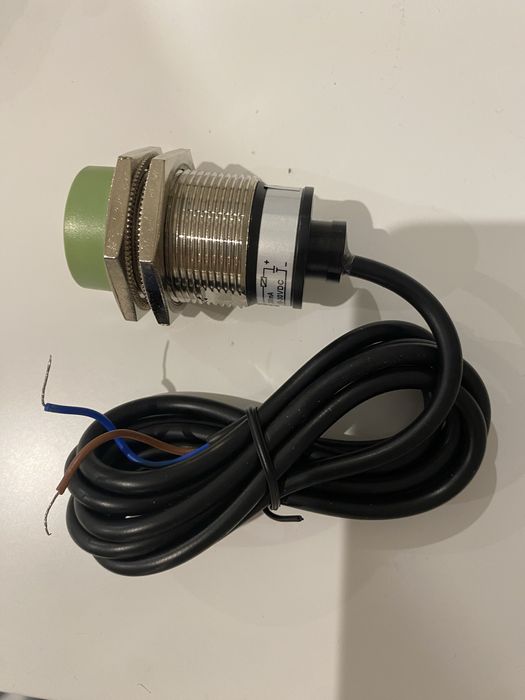 Sensor de Proximidade Indutivo M30 – 10-30V DC um