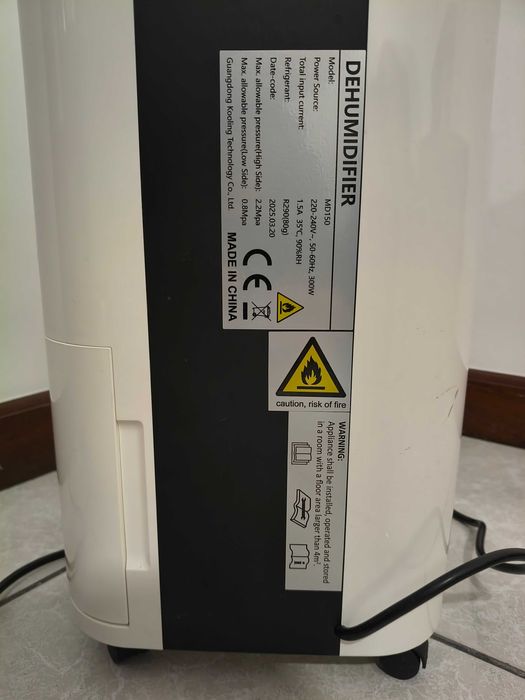 Desumidificador silencioso 15 l, com desligamento automático, temporizador 24h e baixo consumo