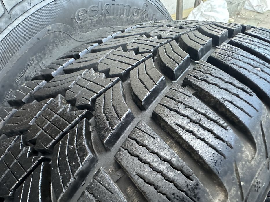Зимові шини 215.60.R16, Диски з шинами 5x114,3 ,215/60/R16