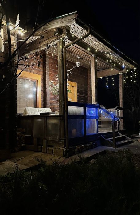 Дом зі спа-чаном Vysokyi Magic house |Харків |Тераса| Спальня| Кухня