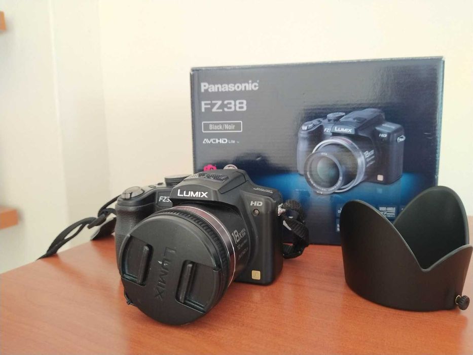 Câmara fotográfica Panasonic Lumix FZ38
