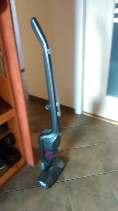 odkurzacz pionowy quigg słaby akumlator MD 17518