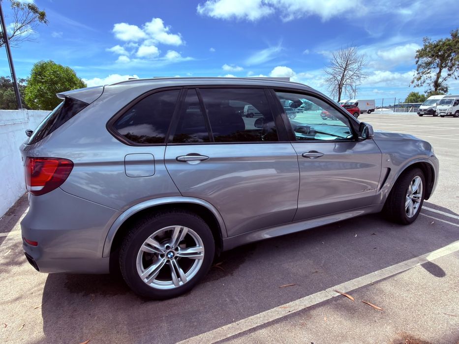 BMW X5 — fotografia 4