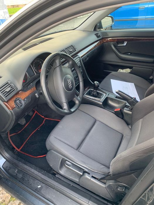 Audi a4 b6  130cv vendo ou troco carrinha 7lugares