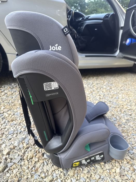 Fotelik samochodowy Joie Elevate R129