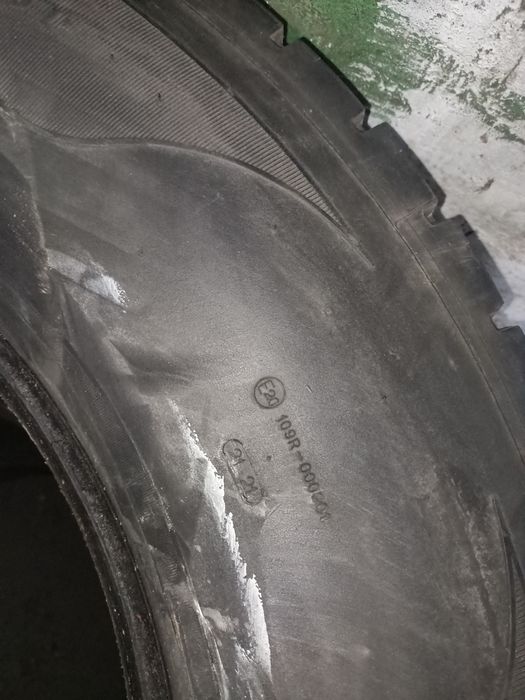 Ведуча шини 315/70 r22.5