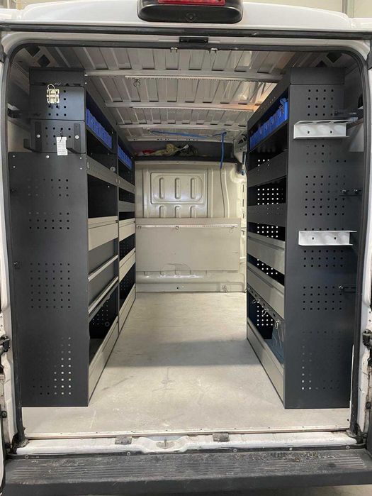 Zabudowa warsztatowa serwisowa regały samochodowe Ducato Movano L2H2