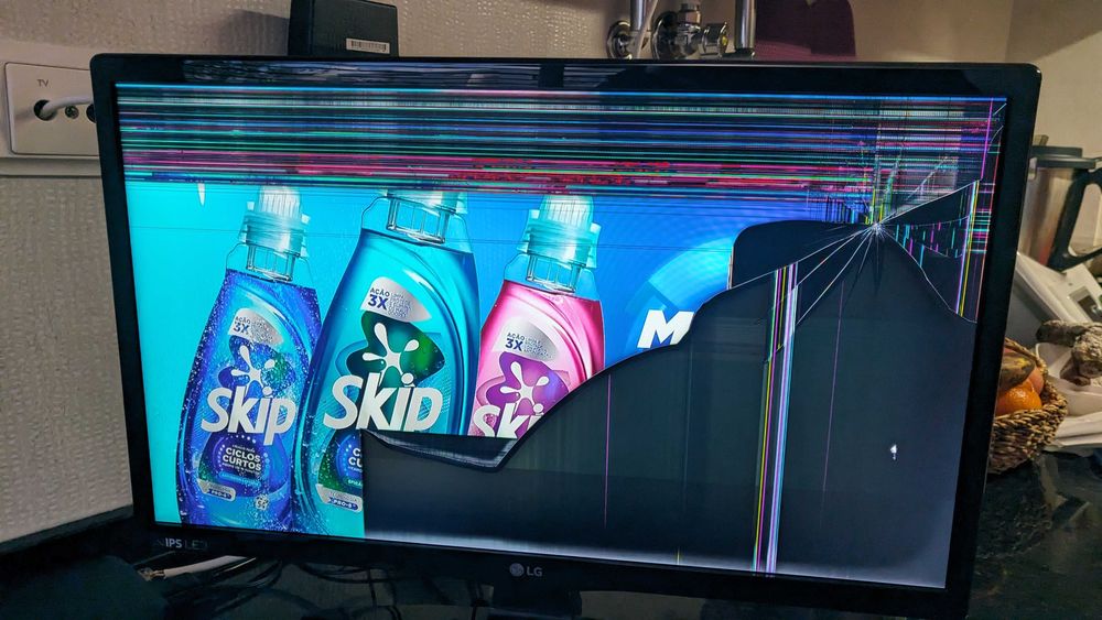 Televisor Samsung 22MT49DF (Peças)