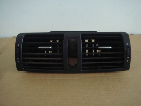 Difusor / saída de ar BMW 1 (E87)