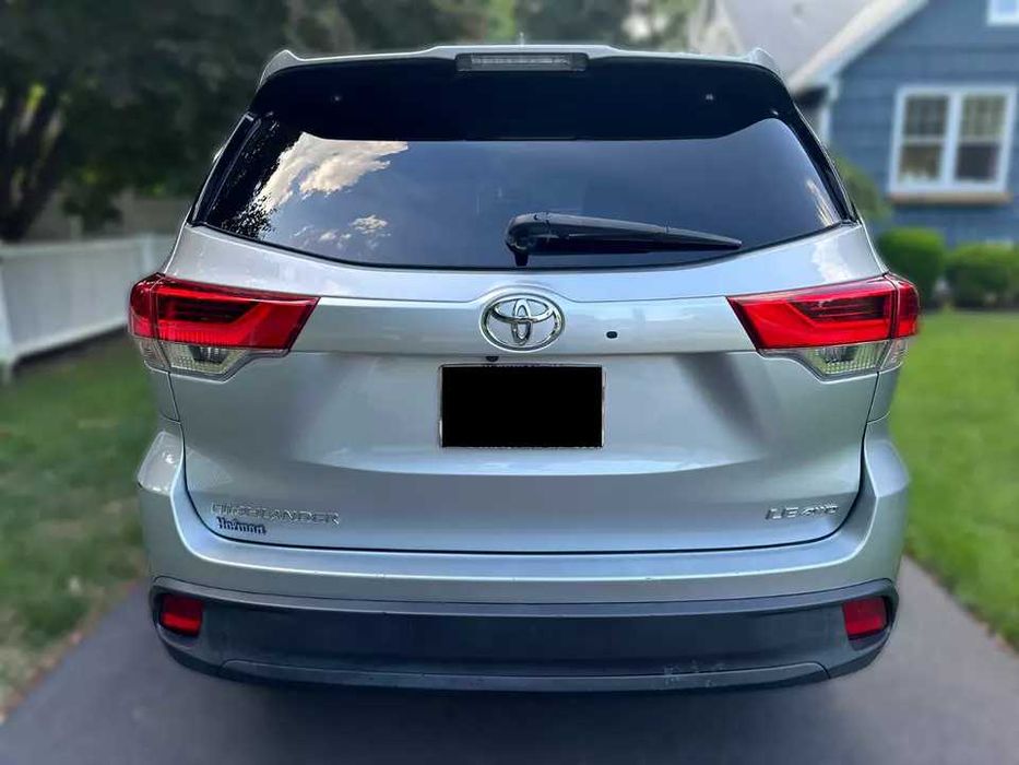 2018 Toyota Highlander LE