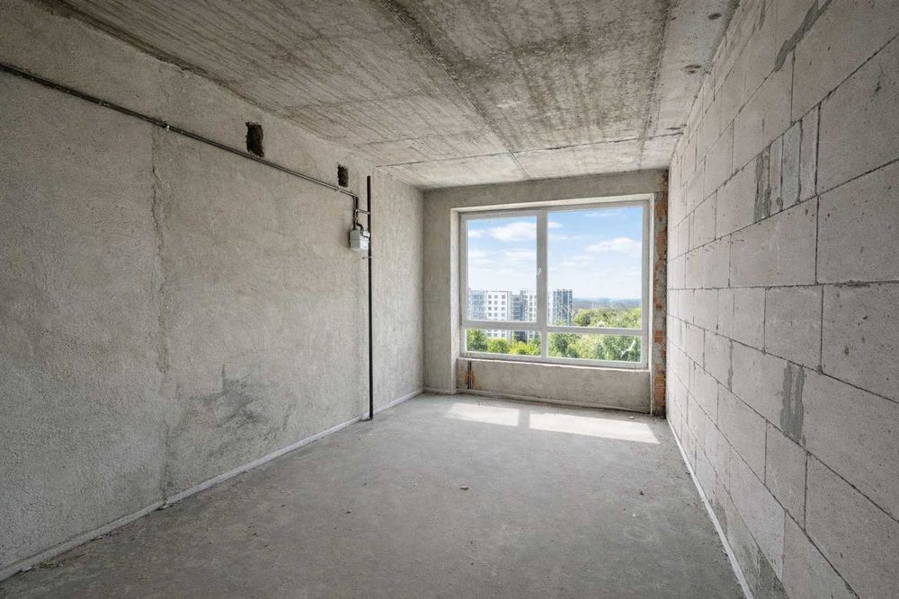 4-кім.,квартира у новобудові, 121 м², на Роксоляни, в зданому будинку.