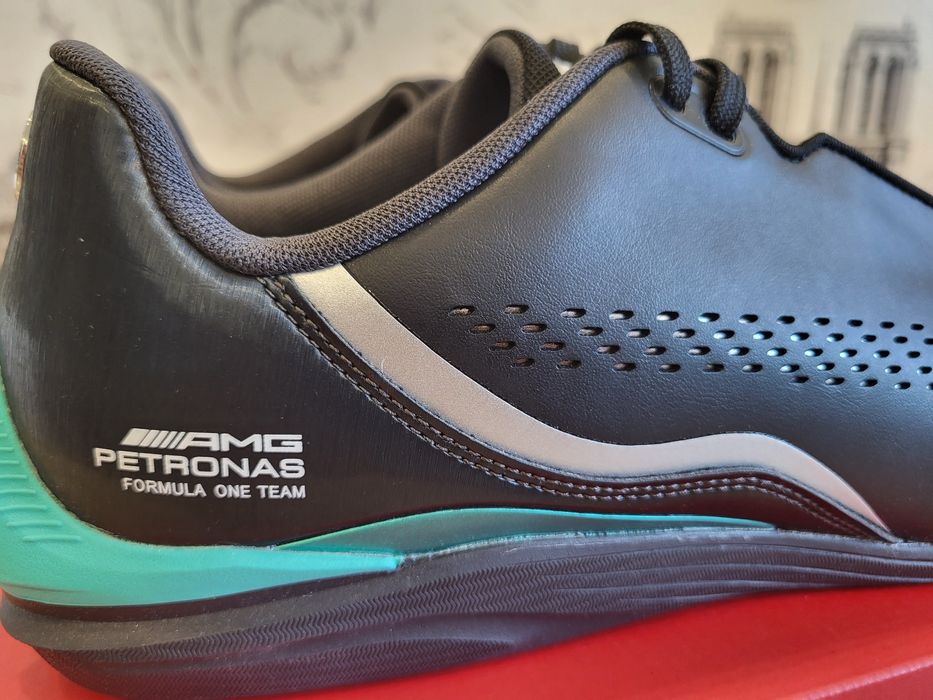 Оригінальні кросівки PUMA f1 AMG розмір 48 us14