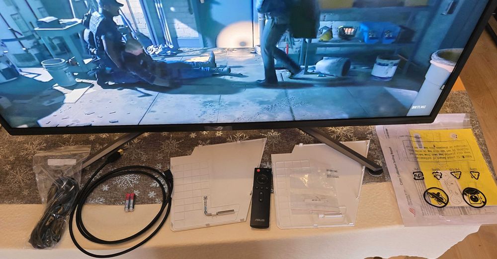 Monitor Asus ROG Strix XG43UQ