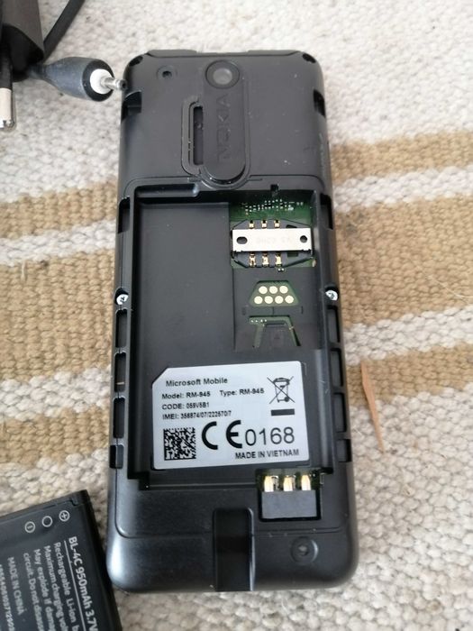 nokia 108 z ładowarka brak pl menu