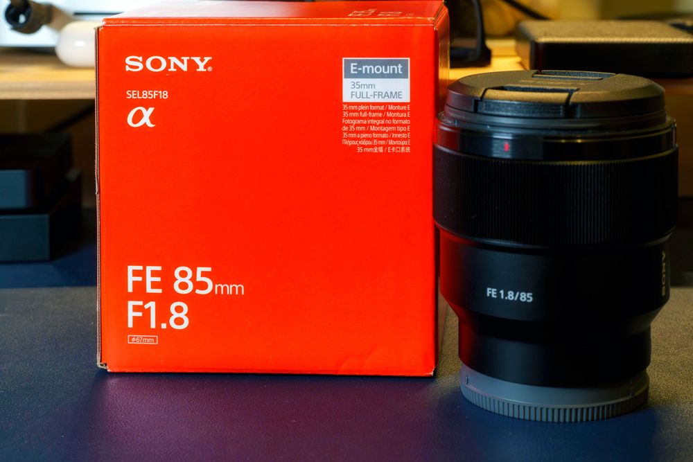 Sony 85mm f/1.8 – Como Nova (com caixa)