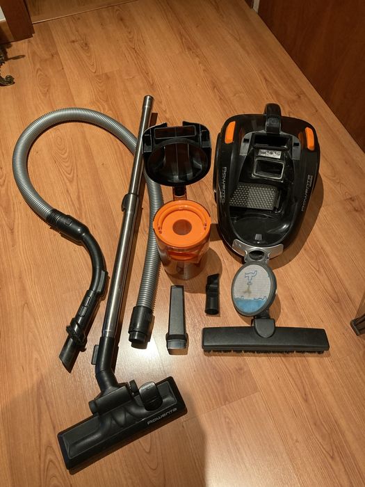 Rowenta 2000 w ciclonic  sistem