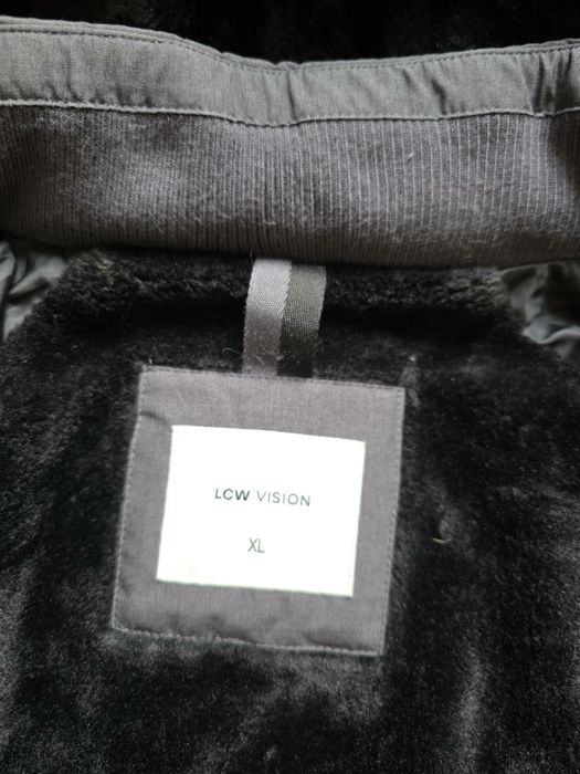 Курка WAIKIKI зимова, нова, р XL, 1400грн.