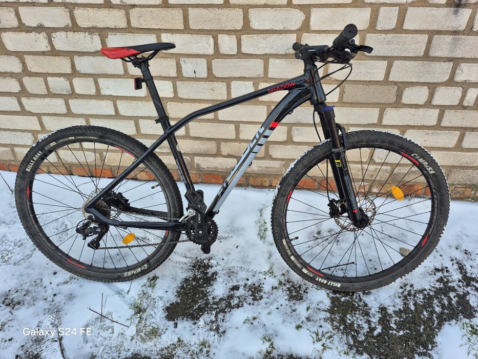 Продам велосипед взрослый!покупал весной 2024 года