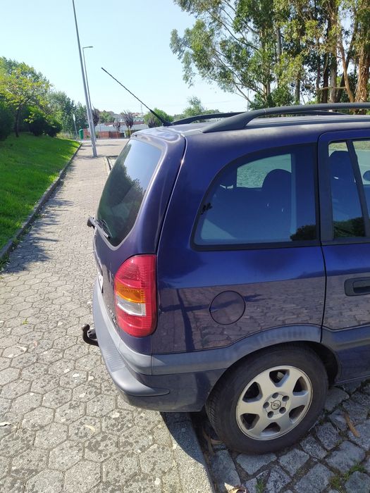 Opel Zafira 2001