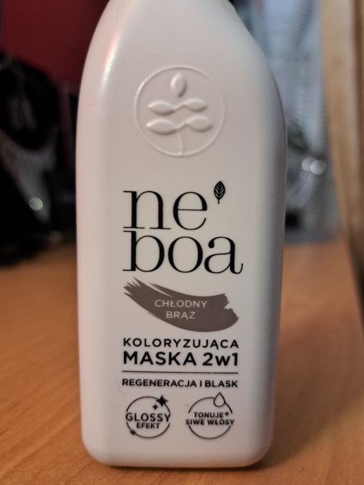 Maska koloryzująca włosy