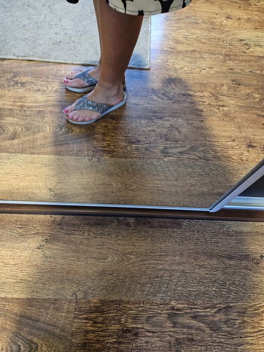 Srebrne klapki japonki rozmiar 37