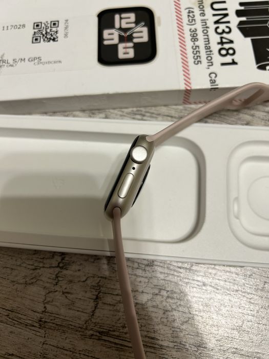 Apple Watch SE 2 40mm Bat 99% Комплект
