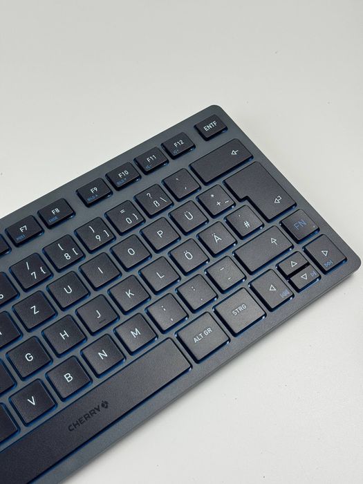 Бездротова компактна клавіатура Cherry KW 7100 Mini BT QWERTZ Slate Blue (мембранні клавіши, Bluetooth, німецька розкладка)