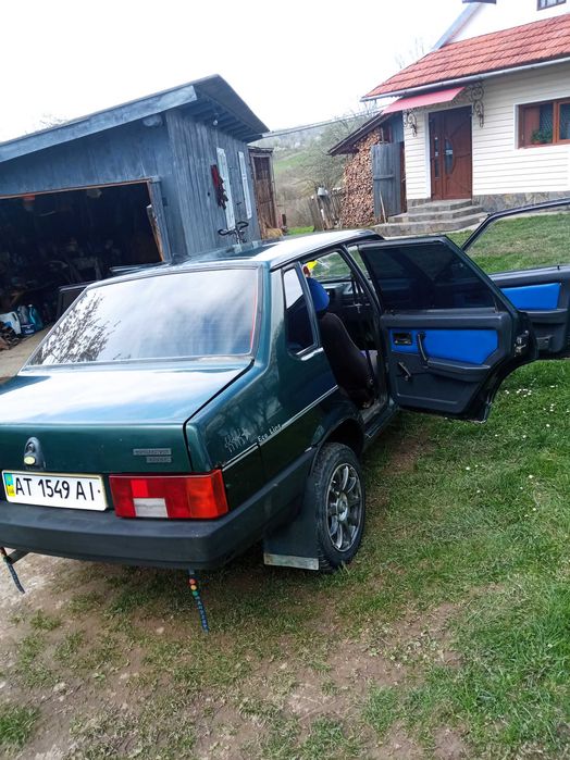 Продам ВАЗ 21099 в непоганому стані