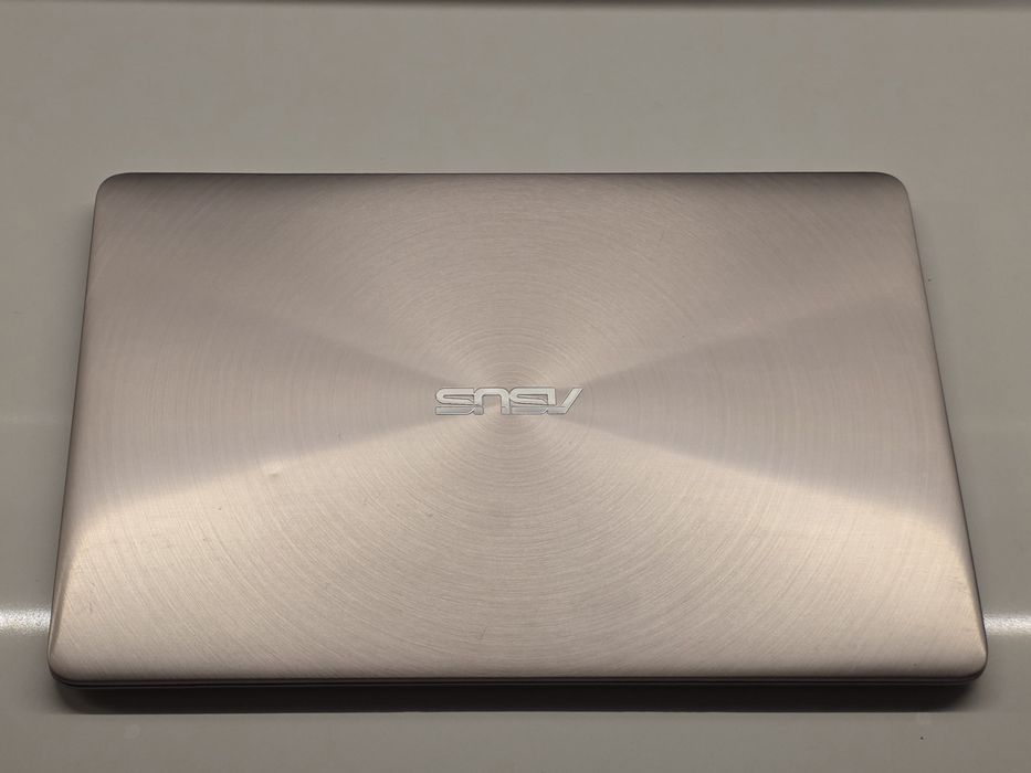 Asus ZenBook UX330C 13.3"