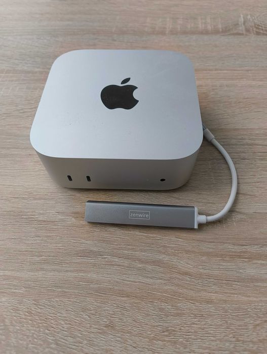 Apple mac mini M4 24GB RAM 512GB dysk + hub USB + kabel LAN i HDMI