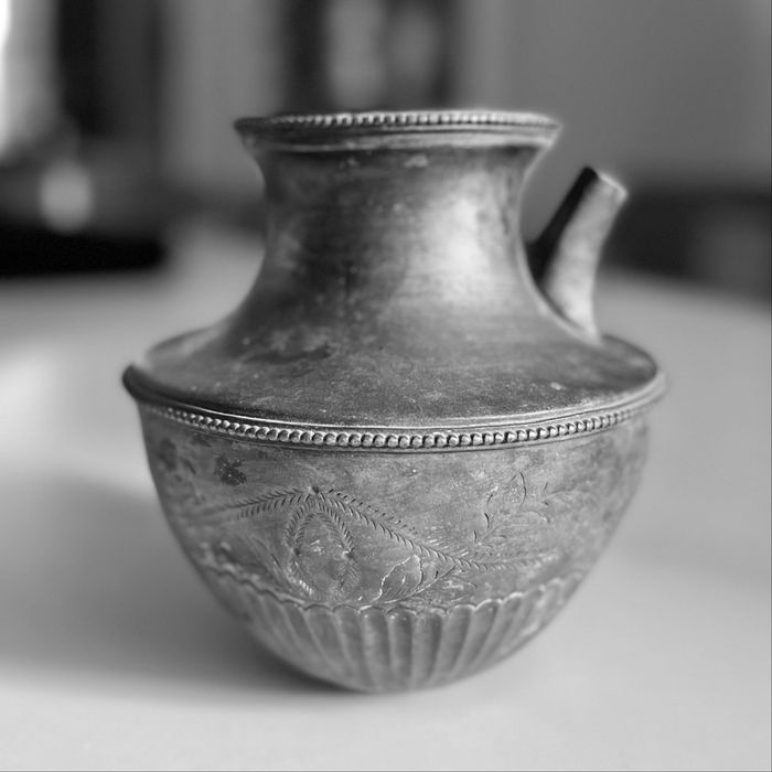 Vaso de latão da Guiné-Bissau