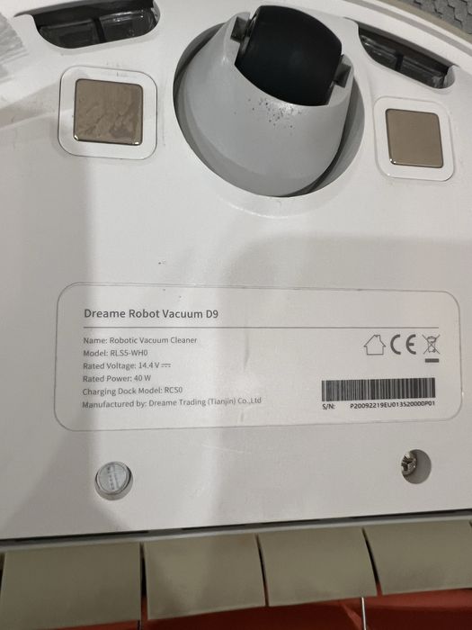 Робот пылесос моющий Робот-пилосос Dreame D9